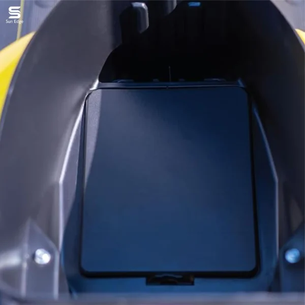 Cosmo ev scooter.3